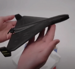 ‫روسیه اسباب بازی پهپاد محبوب ایرانی‌ها را ساخت - همشهری آنلاین - Google Chrome‬ 11_1_2025 09_26_37 PM